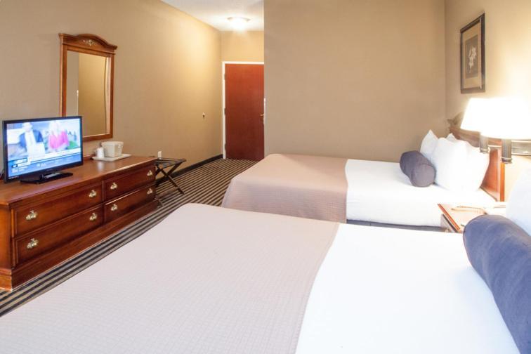 Mountain Inn & Suites Flat Rock Ngoại thất bức ảnh