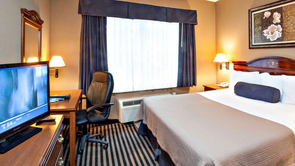 Mountain Inn & Suites Flat Rock Phòng bức ảnh