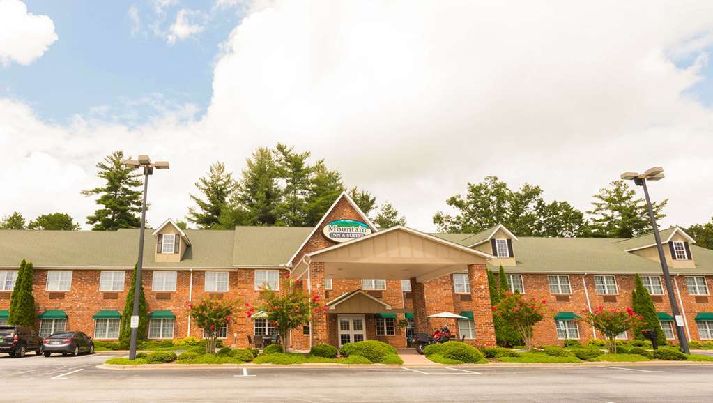 Mountain Inn & Suites Flat Rock Ngoại thất bức ảnh